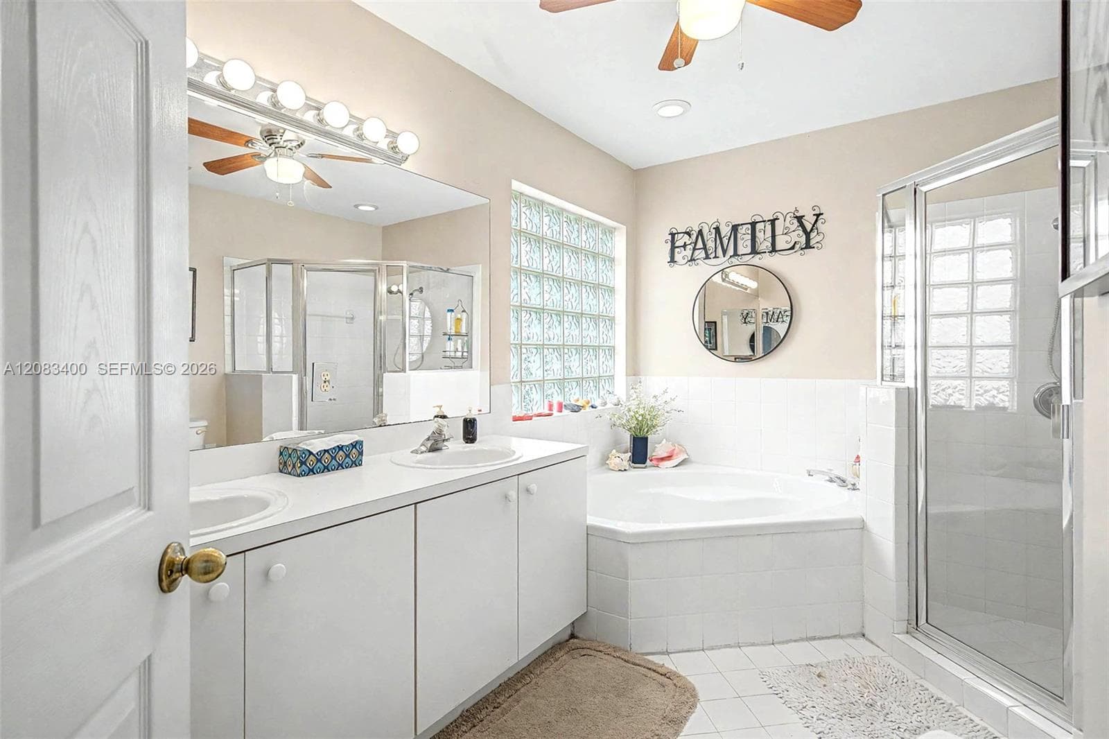 14033 SW 155 Ct photo 5
