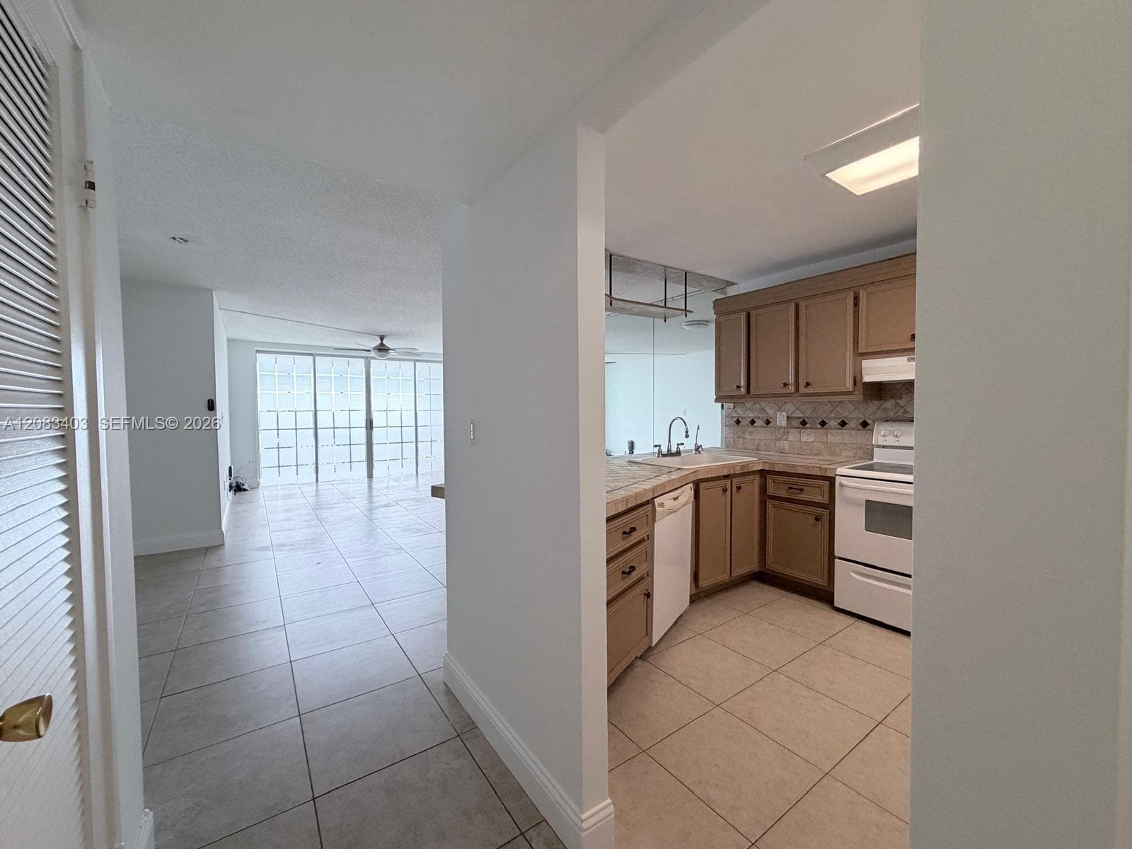 Open kitchen