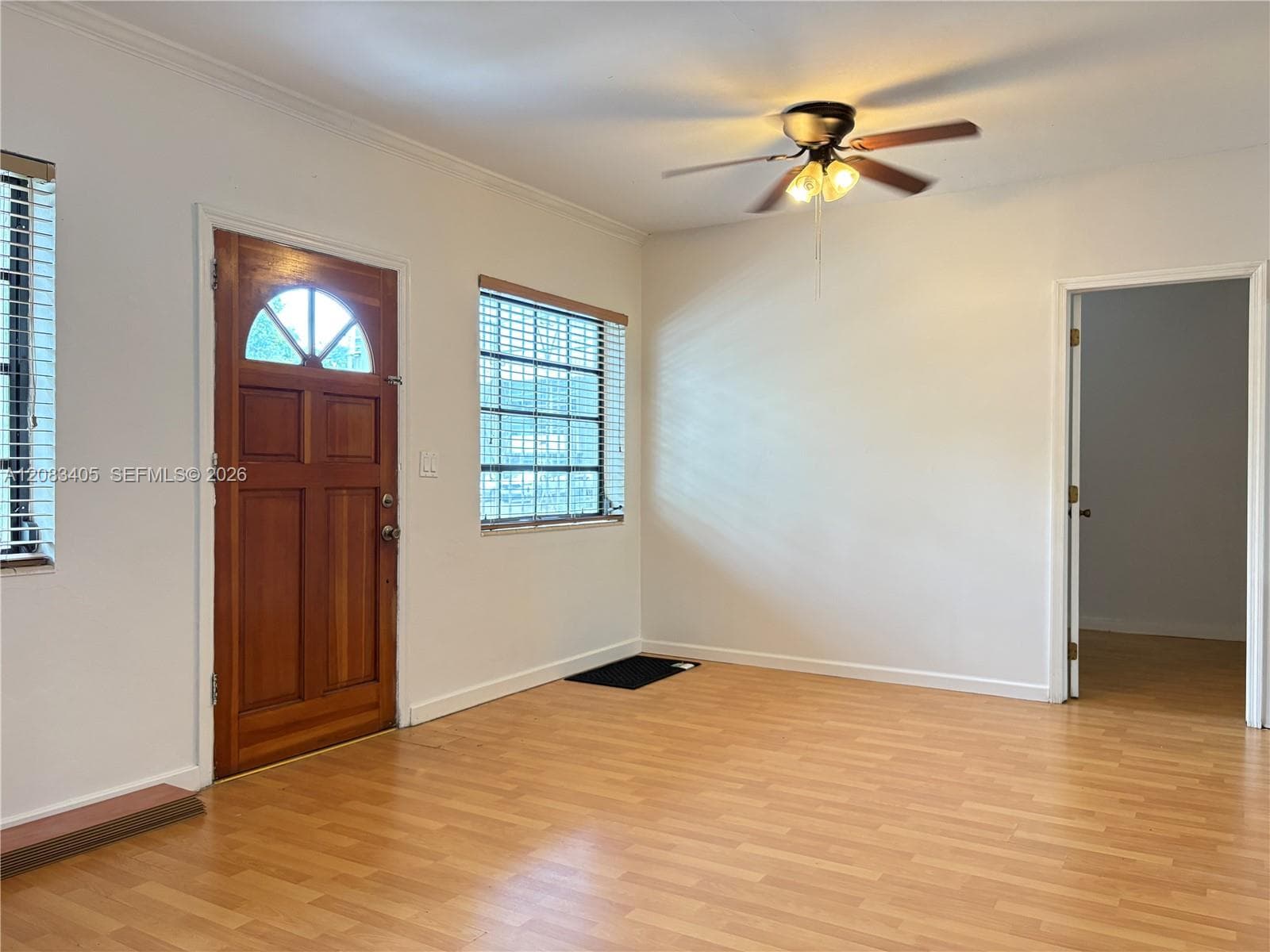 700 SW 51st Ave #. photo 11