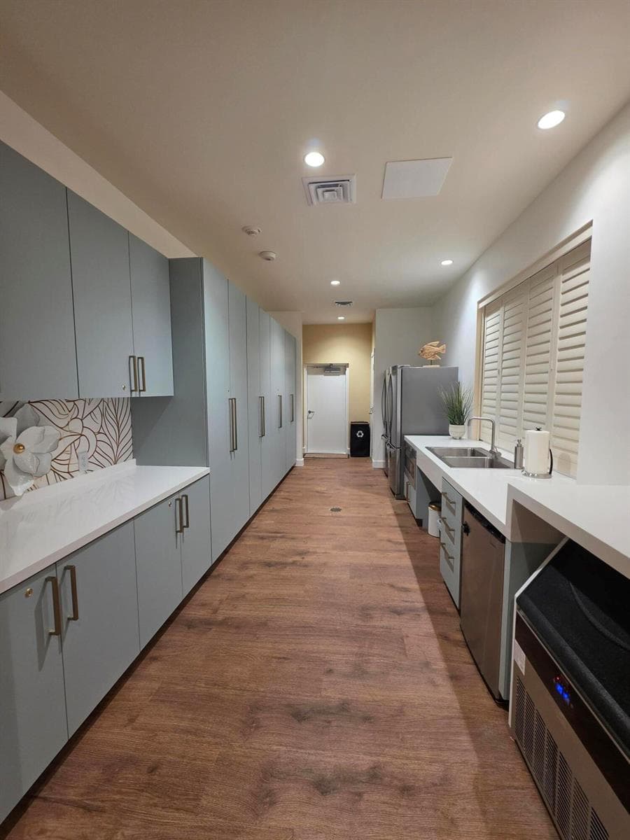 Clubhouse Kitchen