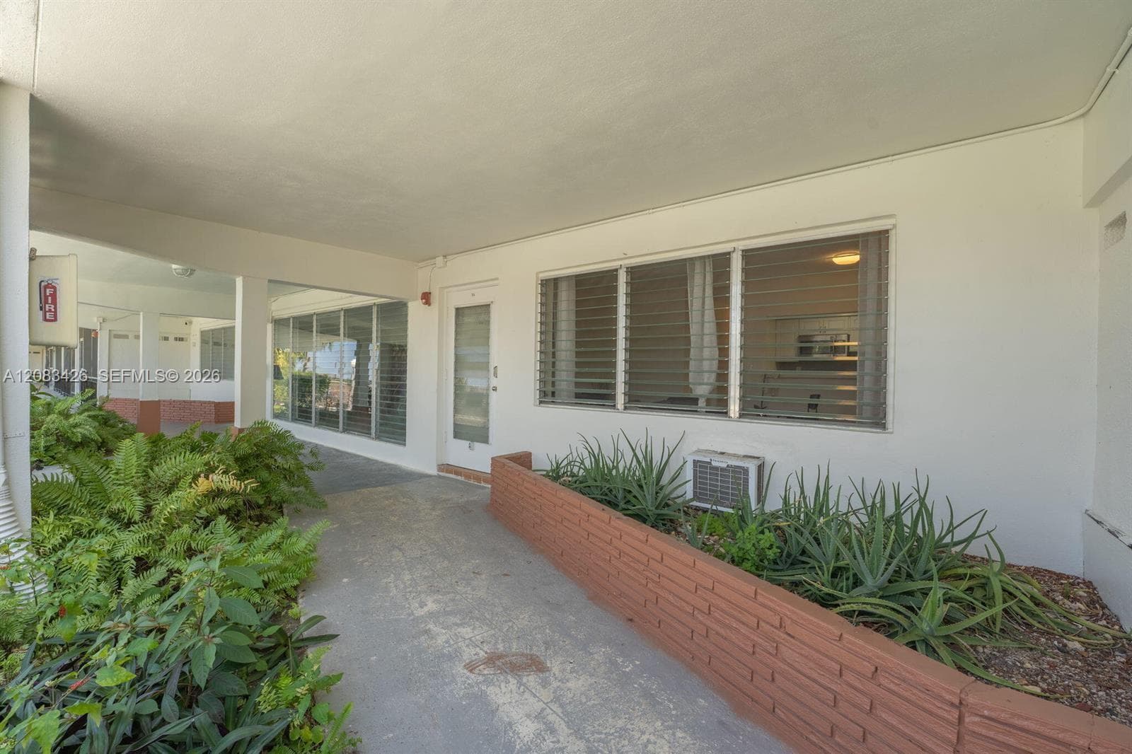FLORIDIAN ARMS CONDO · #114 in North Miami Beach - Photo 4
