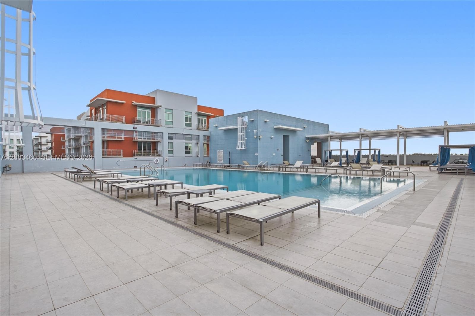 MIDTOWN AL DORAL · #716 in Doral - Photo 17