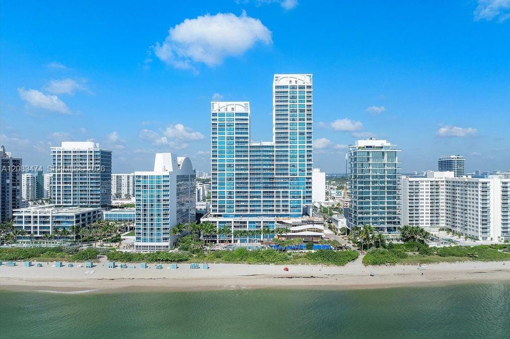 Carillon Miami Beach · #1008 in Miami Beach - Photo 50
