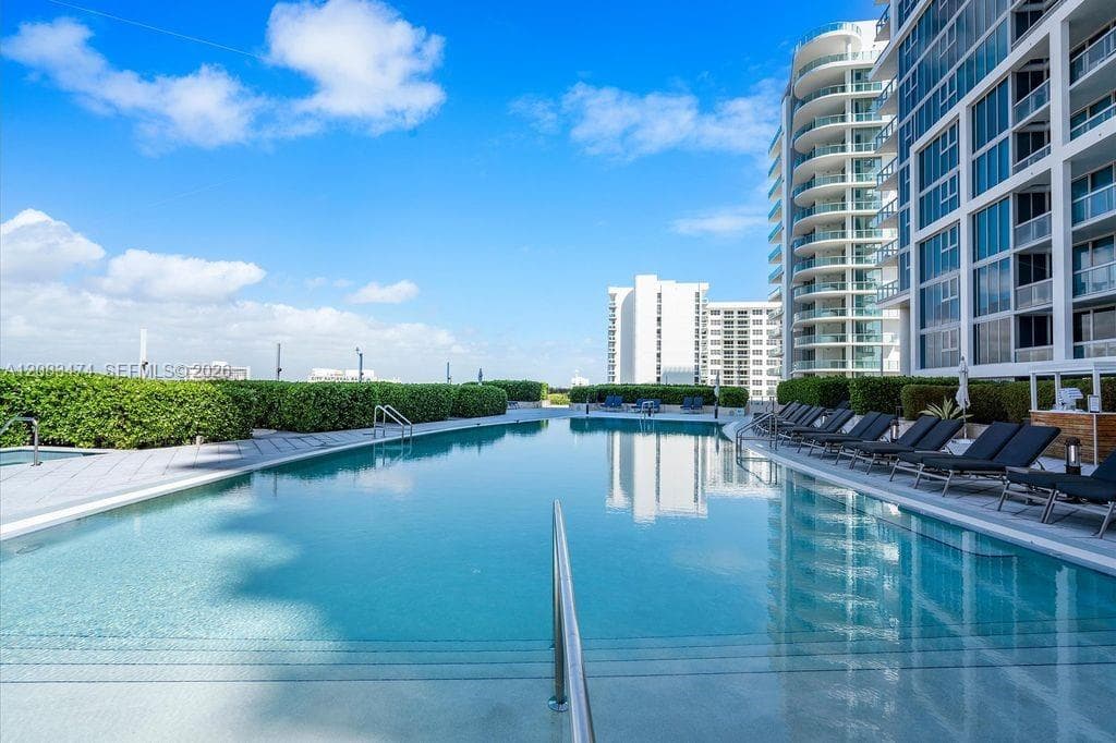 Carillon Miami Beach · #1008 in Miami Beach - Photo 37