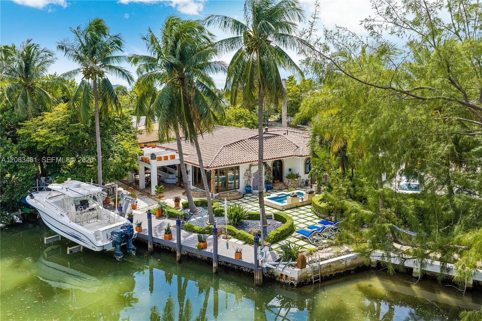1150 N Biscayne Point Rd photo 86