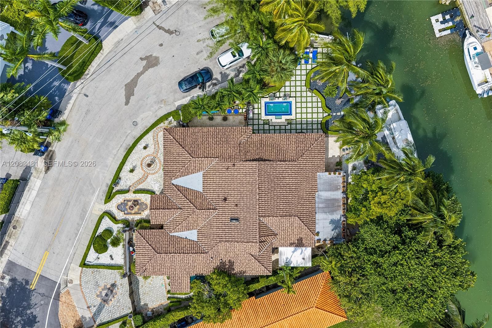 1150 N Biscayne Point Rd photo 83