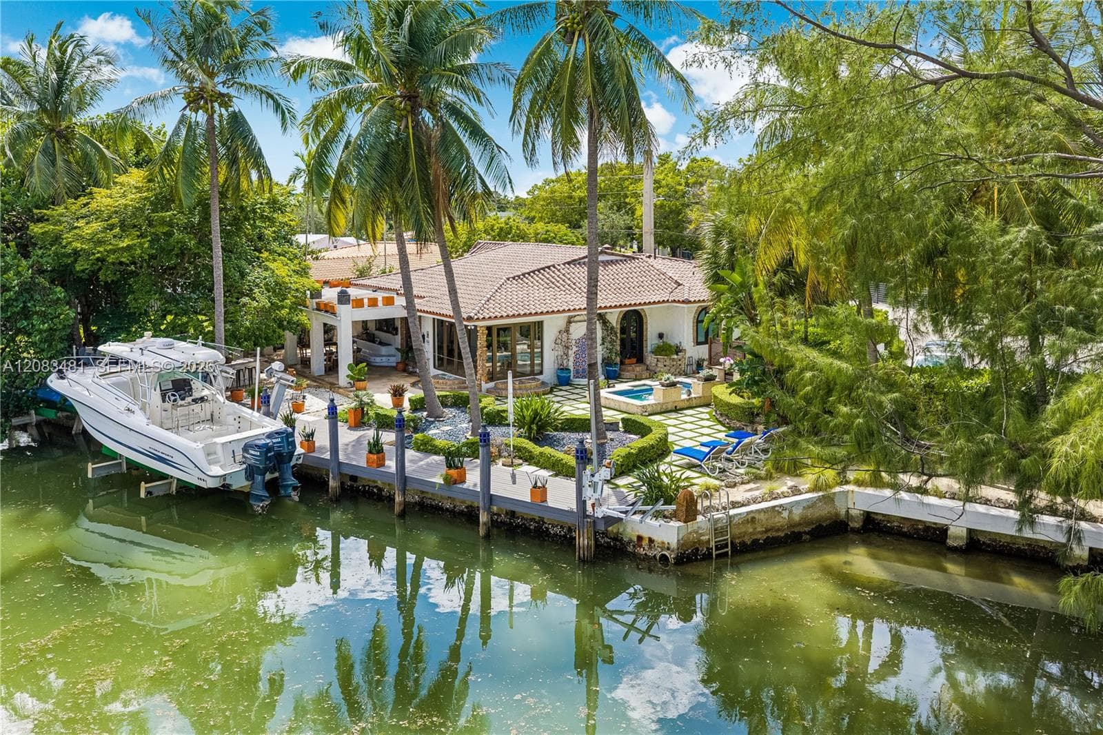 1150 N Biscayne Point Rd photo 85