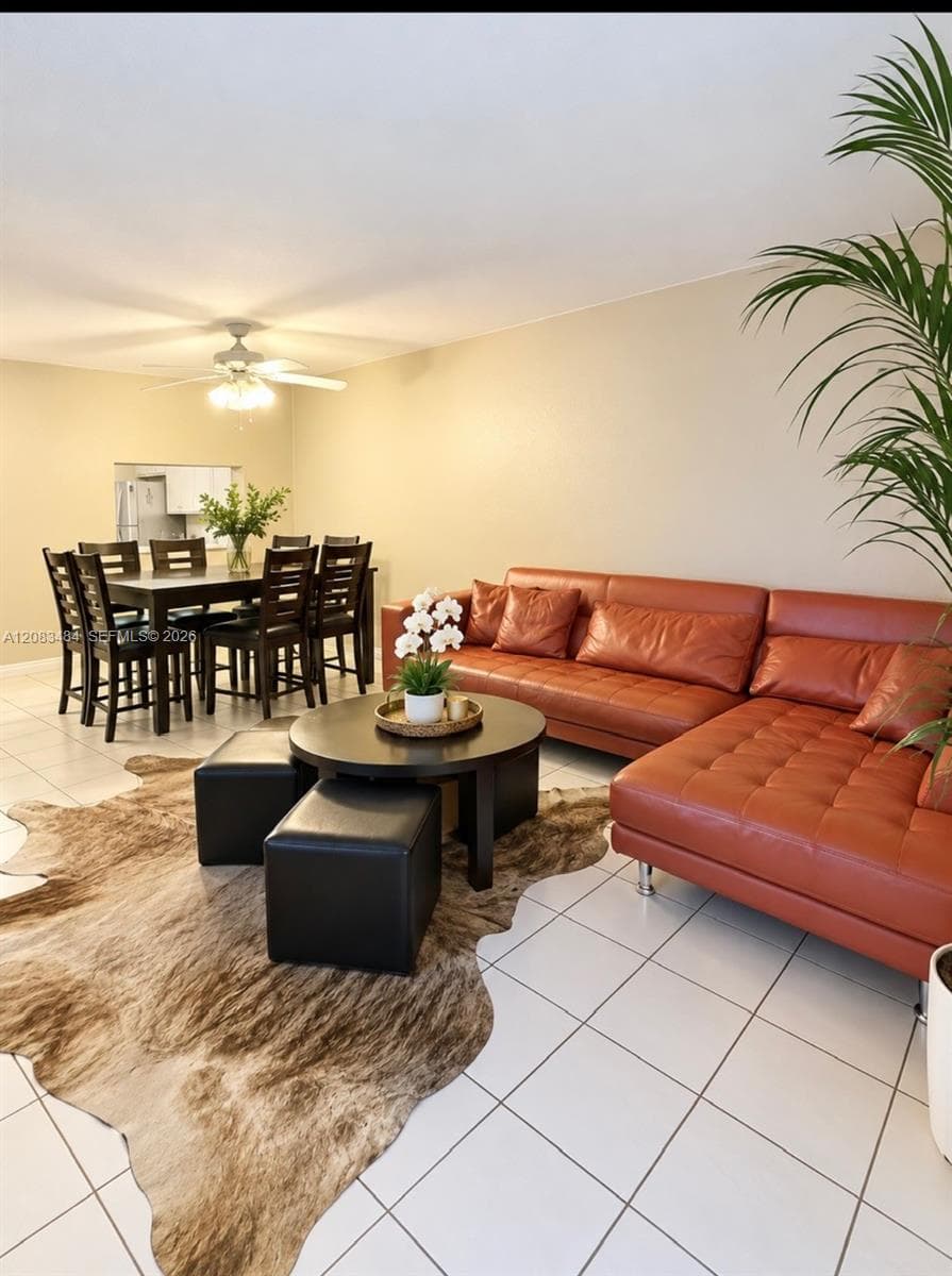WOODSIDE IN KENDALL CONDO · #101 C in Miami - Photo 3
