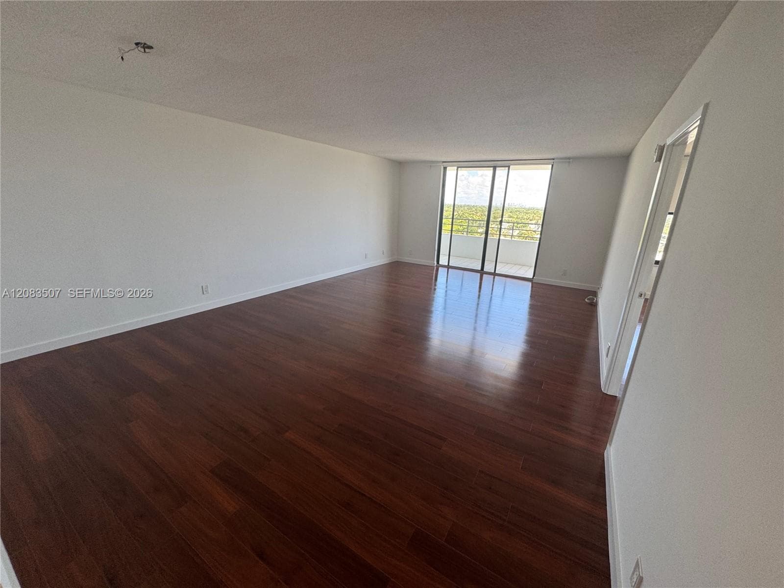 OLYMPUS TOWERS · #1109 in Hallandale Beach - Photo 2
