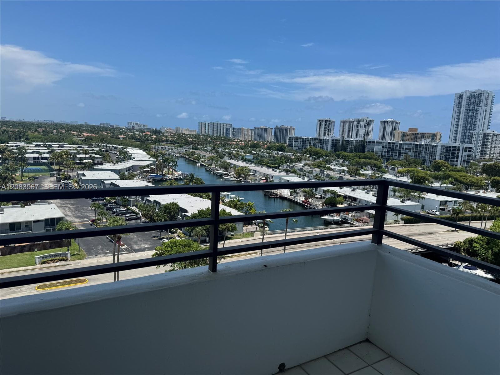 OLYMPUS TOWERS · #1109 in Hallandale Beach - Photo 12