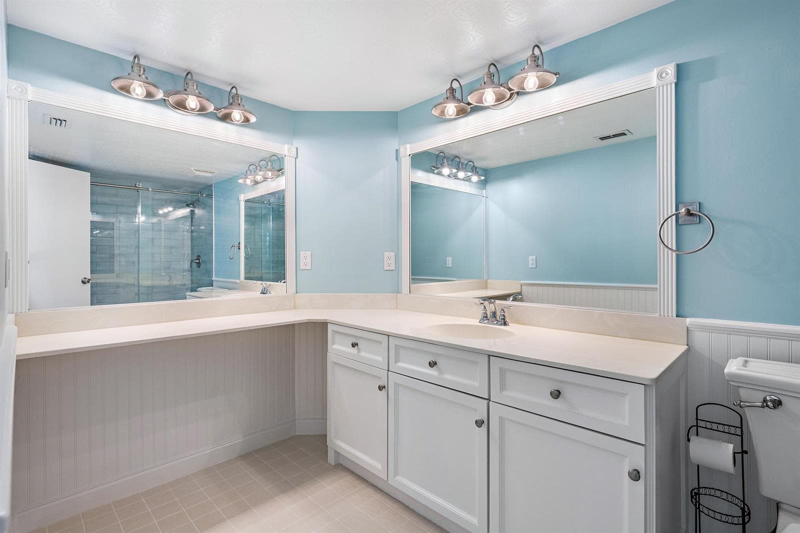 5896 Golden Eagle Cir-10