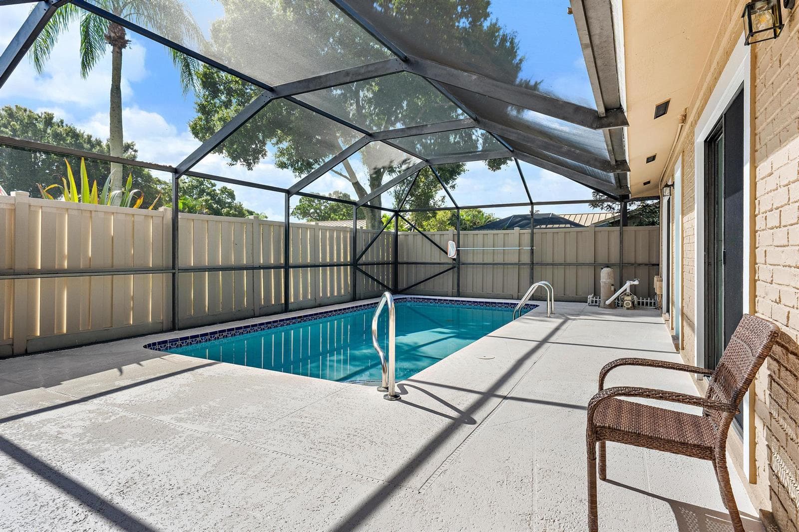 5896 Golden Eagle Cir-14