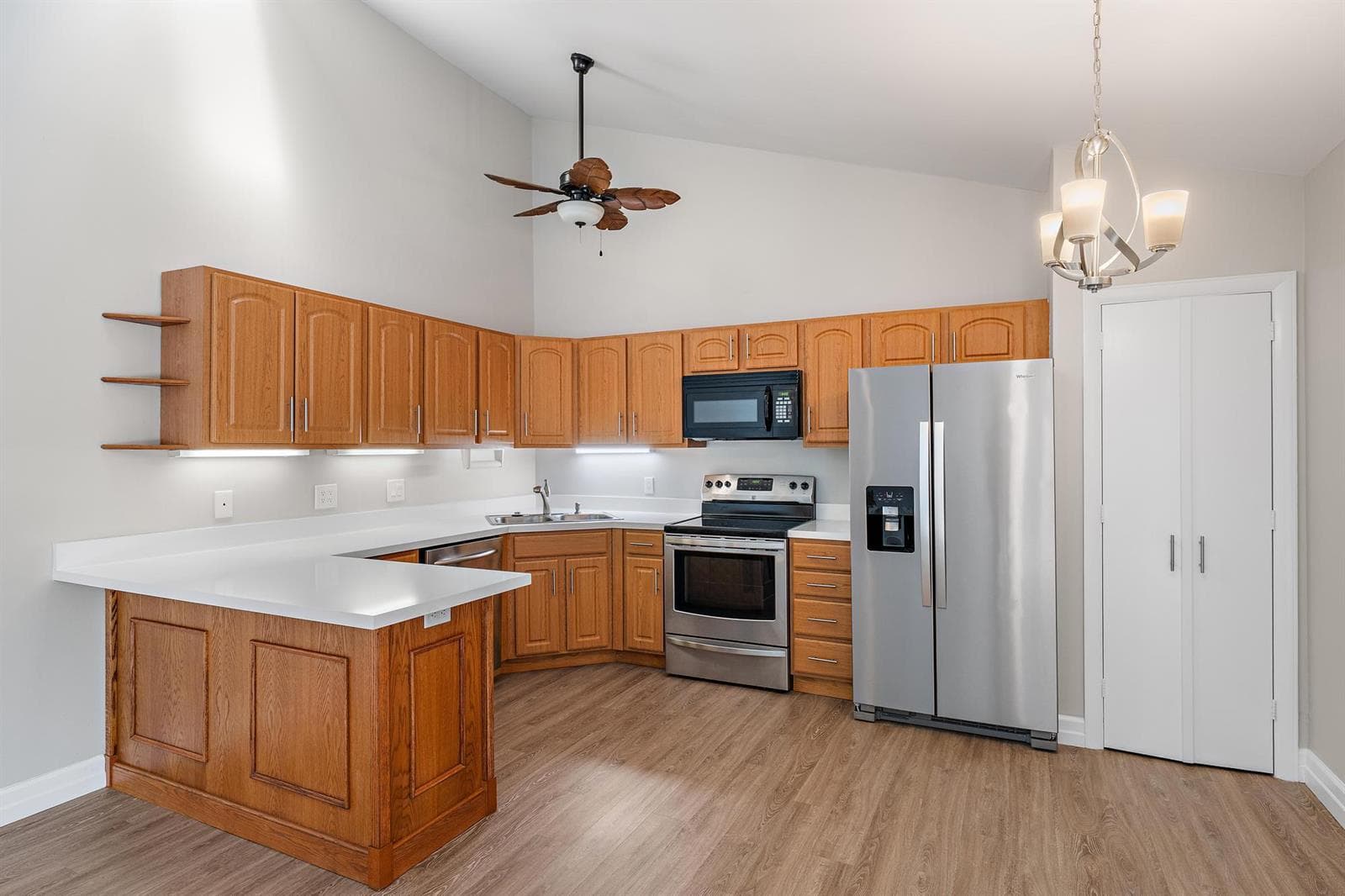 5896 Golden Eagle Cir-8