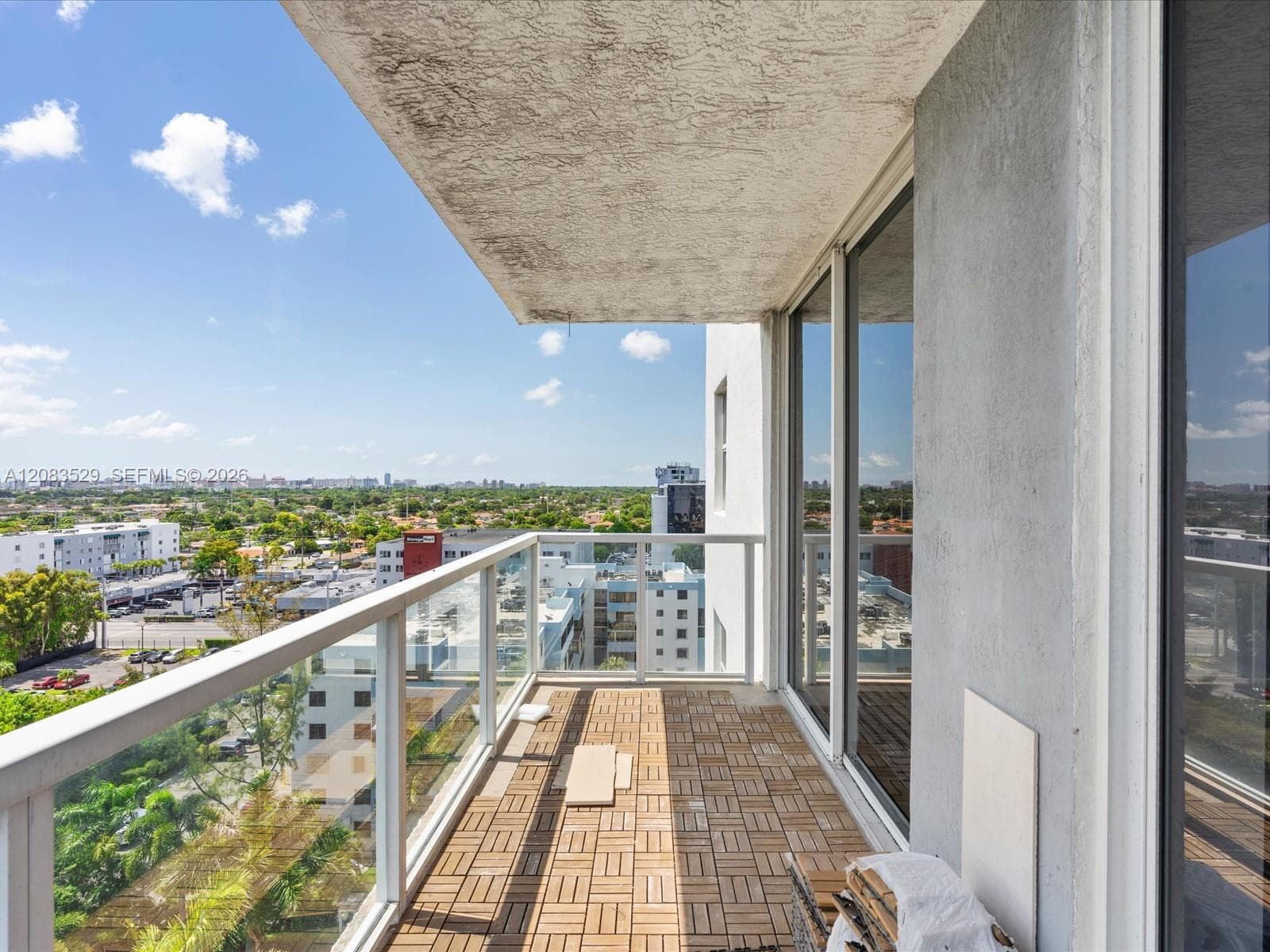 BLUE LAGOON CONDO · #1117 in Miami - Photo 32