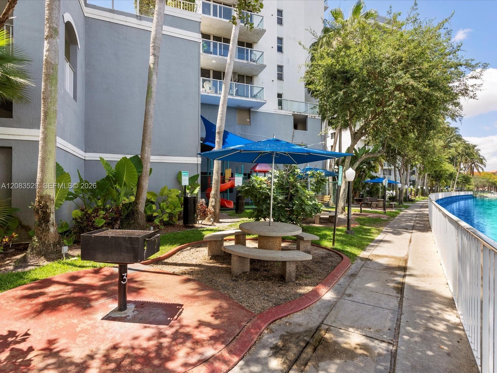 BLUE LAGOON CONDO · #1117 in Miami - Photo 41