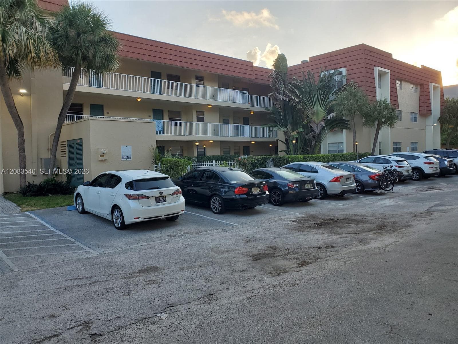 MOFFETT PLACE CONDO · #110 in Hallandale Beach - Photo 15