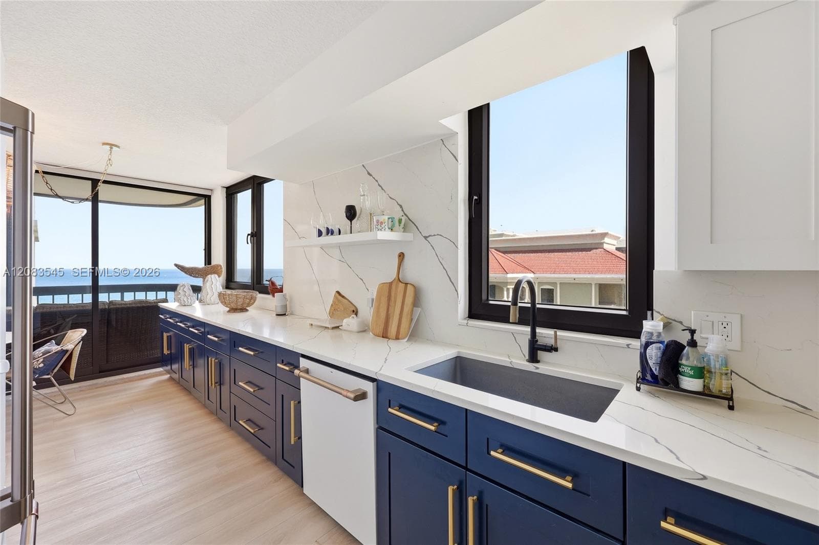 EASTPOINTE I · #18B in Singer Island - Photo 8