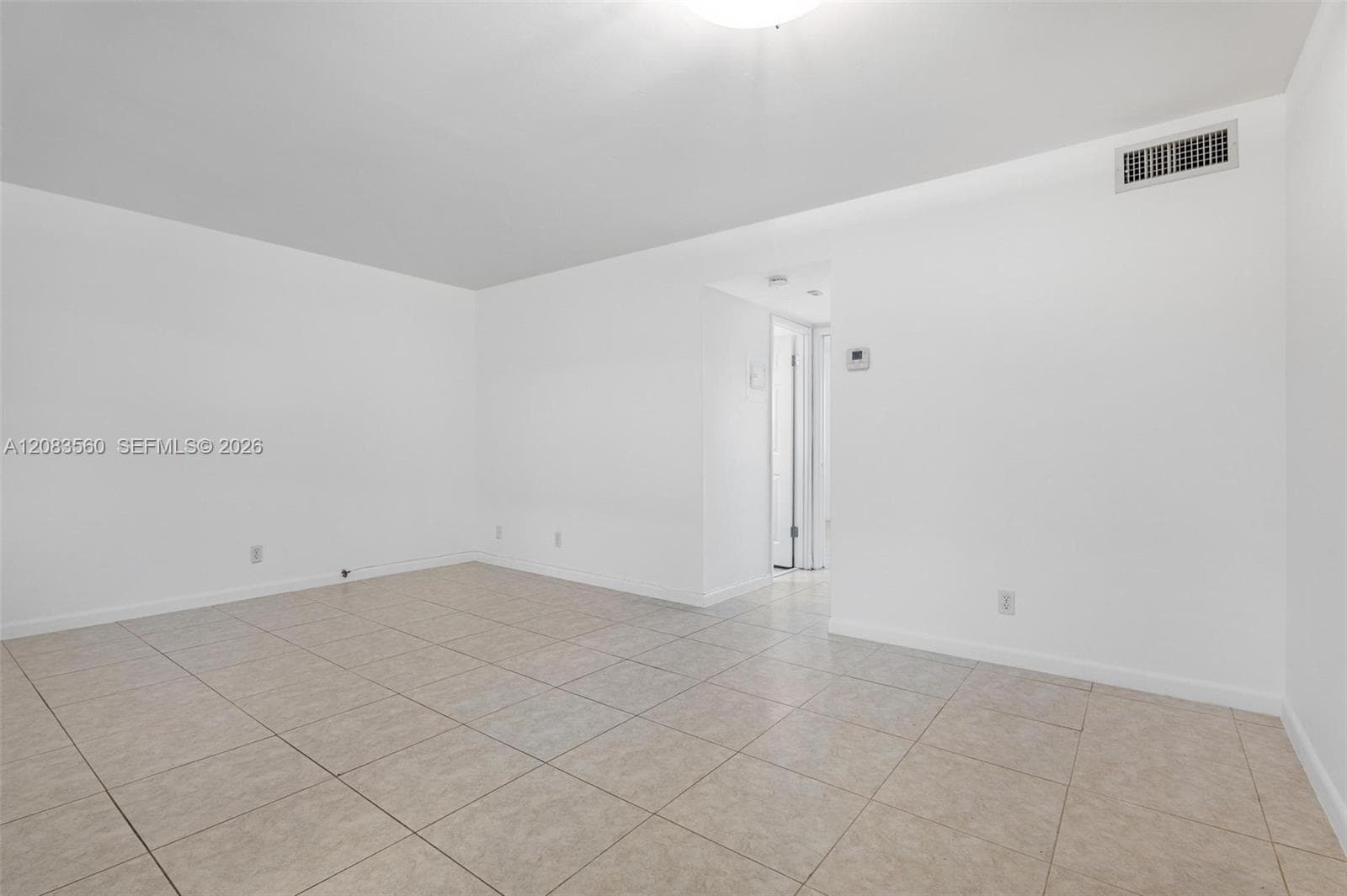 PARADISE BY THE SEA CONDO · #304 in Hallandale Beach - Photo 7