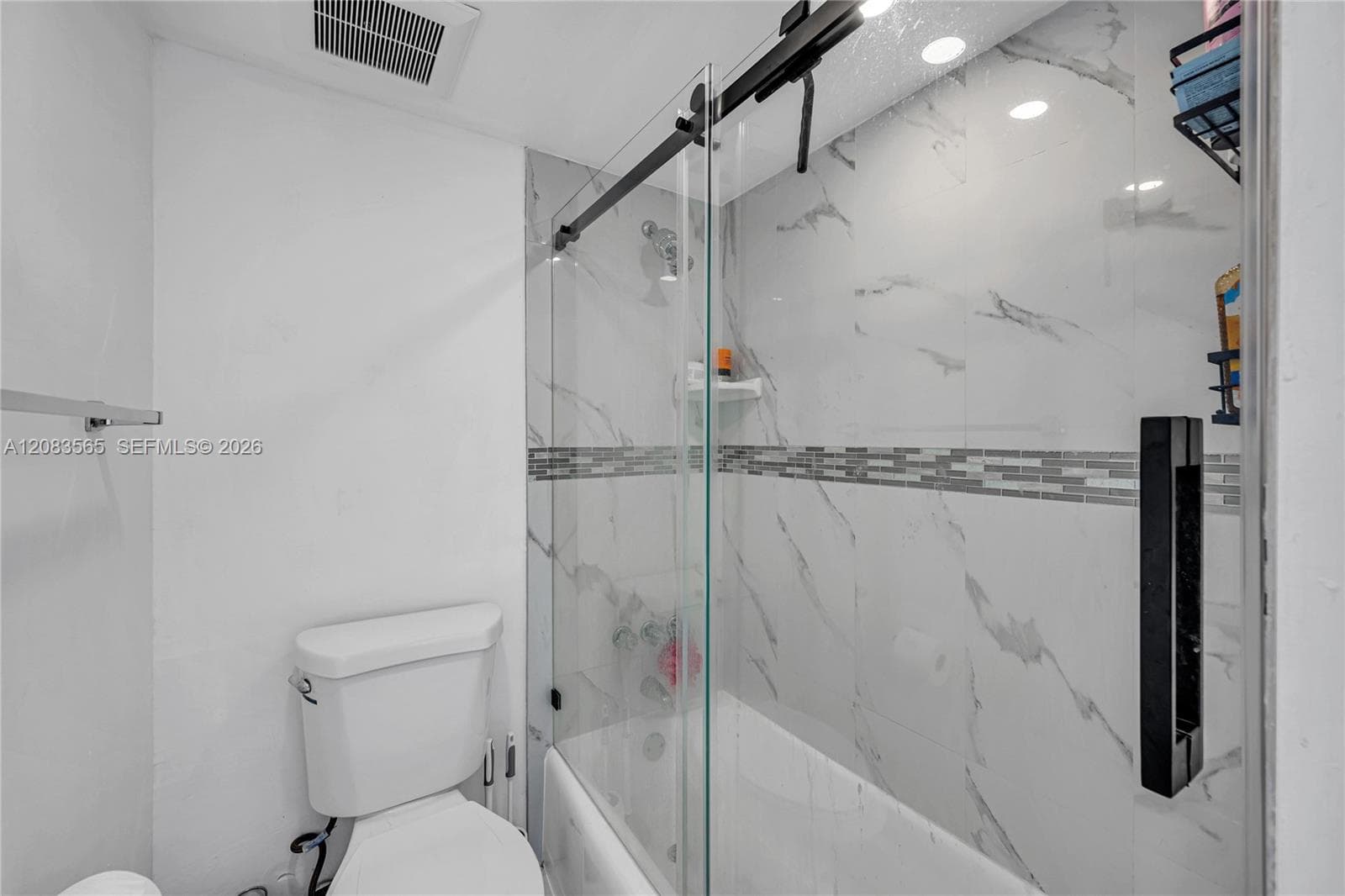 CARIBBEAN TOWERS CONDO · #9A in North Bay Village - Photo 26