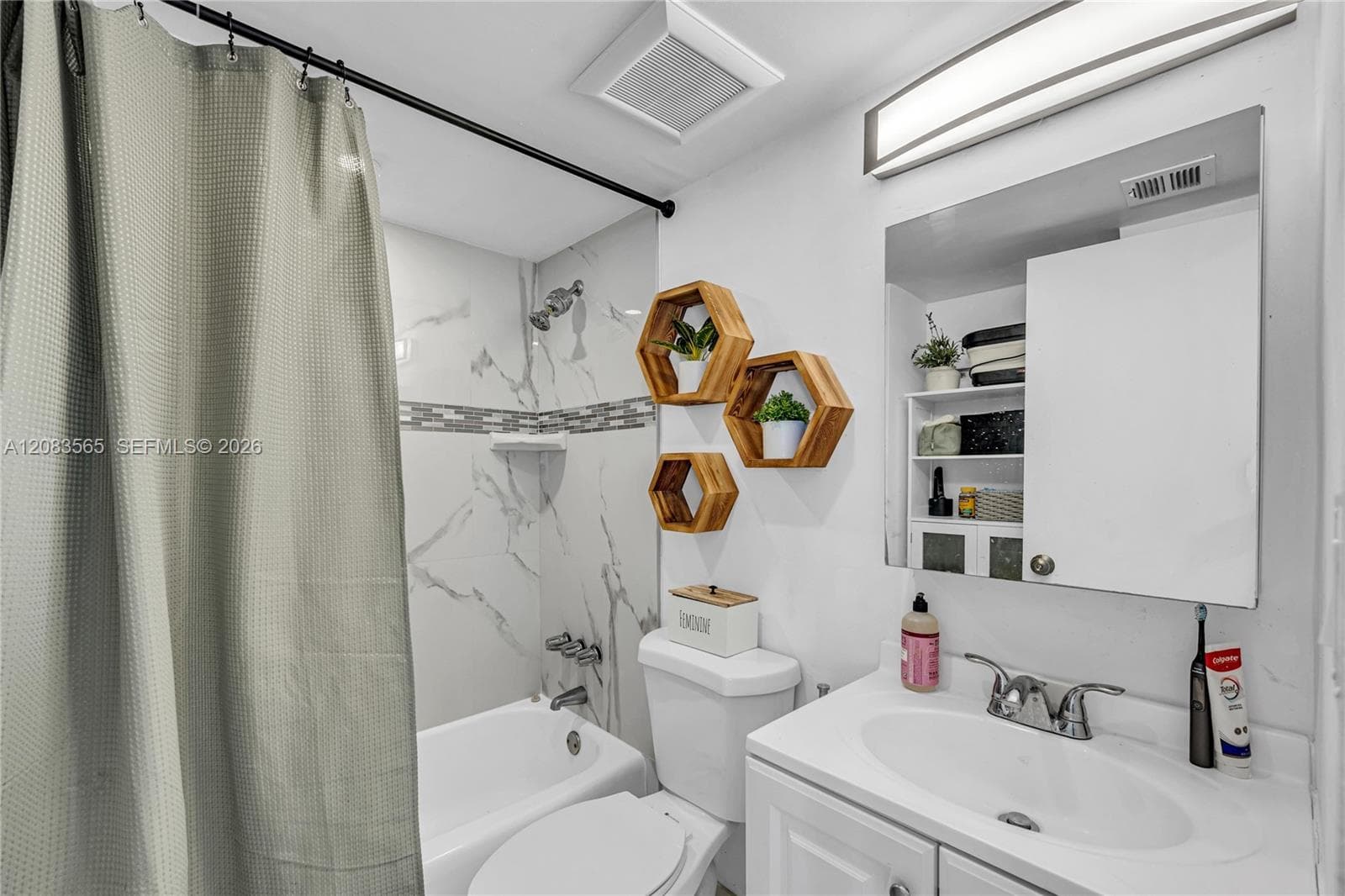 CARIBBEAN TOWERS CONDO · #9A in North Bay Village - Photo 22