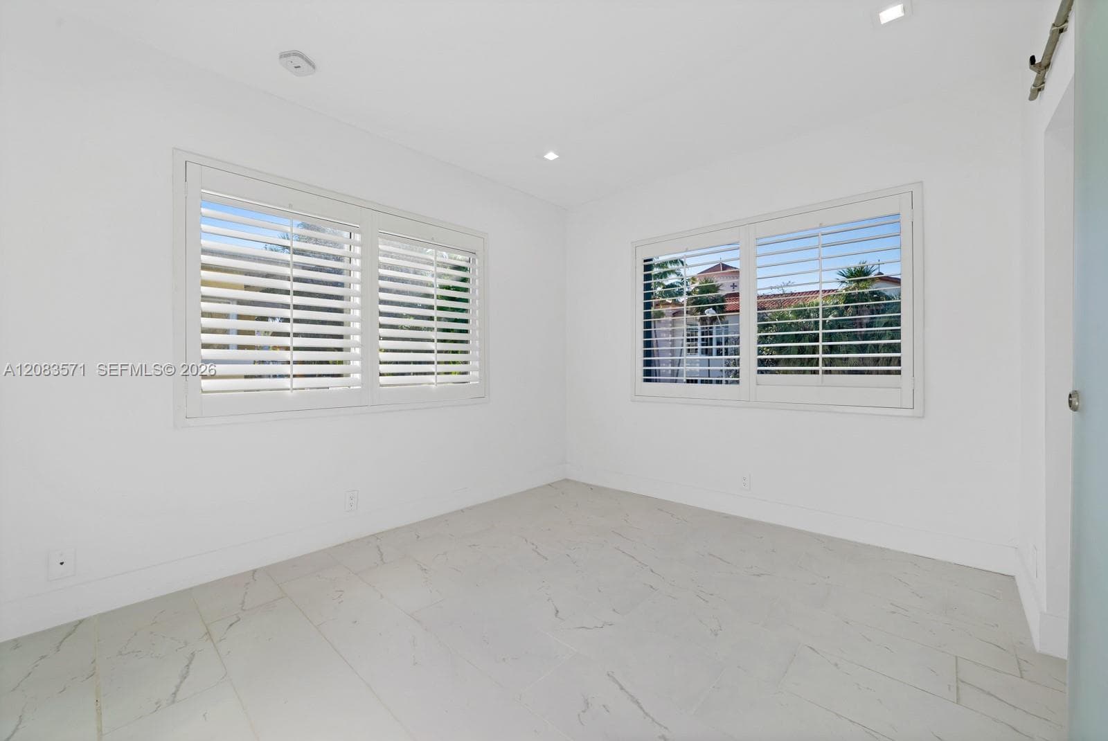 JANE APARTMENTS CONDO · #4 in Miami Beach - Photo 9