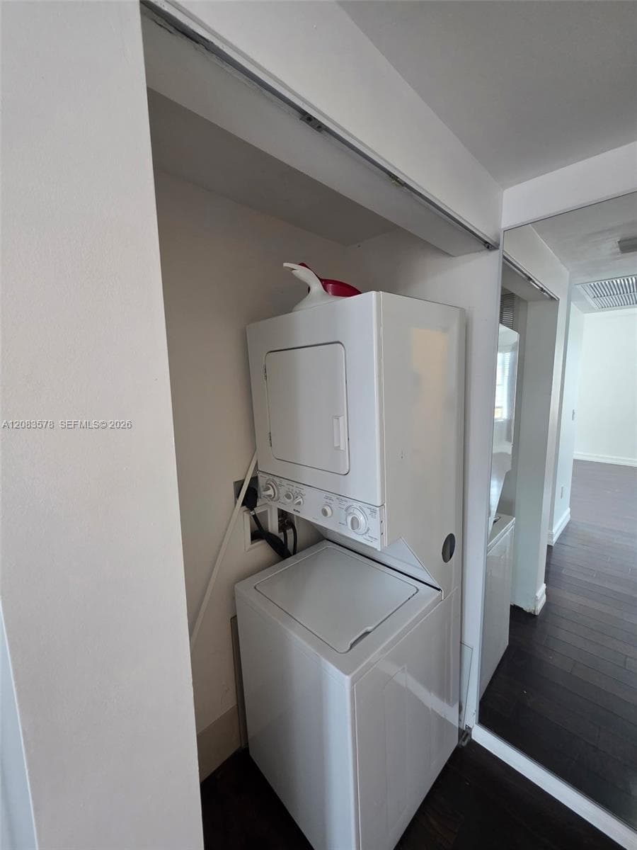 ELEVEN CONDO · #201 in Miami Beach - Photo 7
