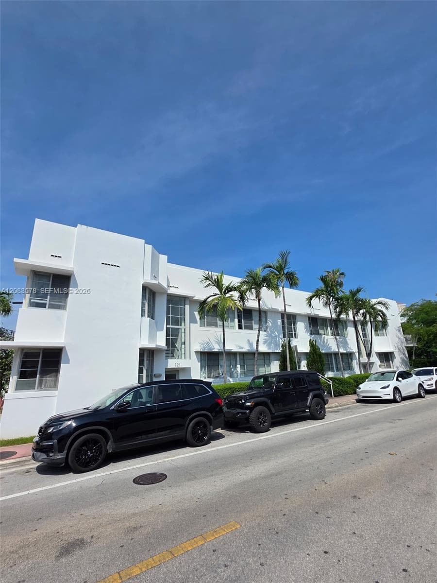 ELEVEN CONDO · #201 in Miami Beach - Photo 1