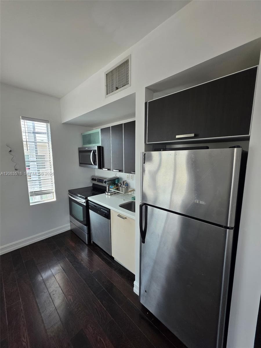 ELEVEN CONDO · #201 in Miami Beach - Photo 5