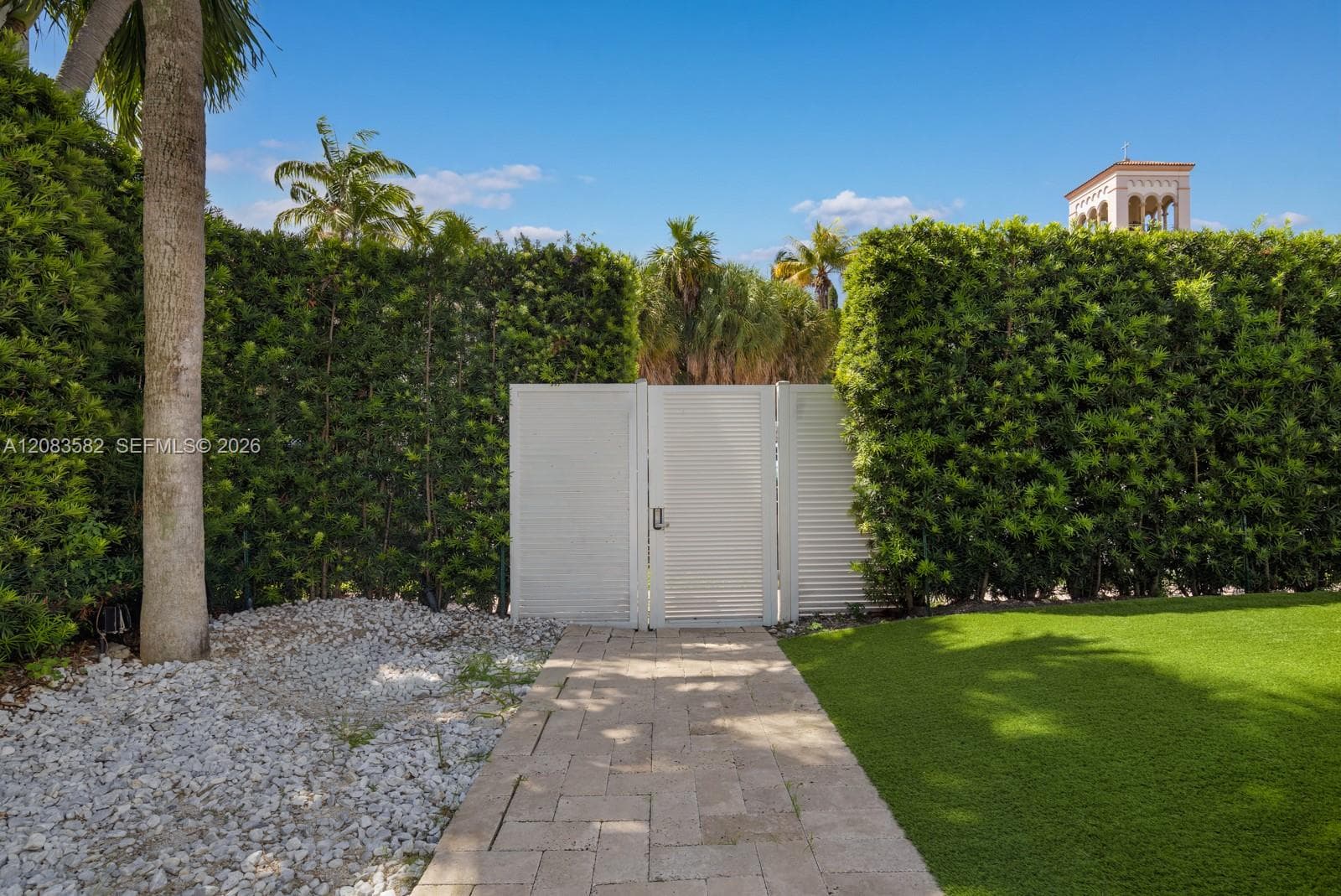 JANE APARTMENTS CONDO · #1 in Miami Beach - Photo 3