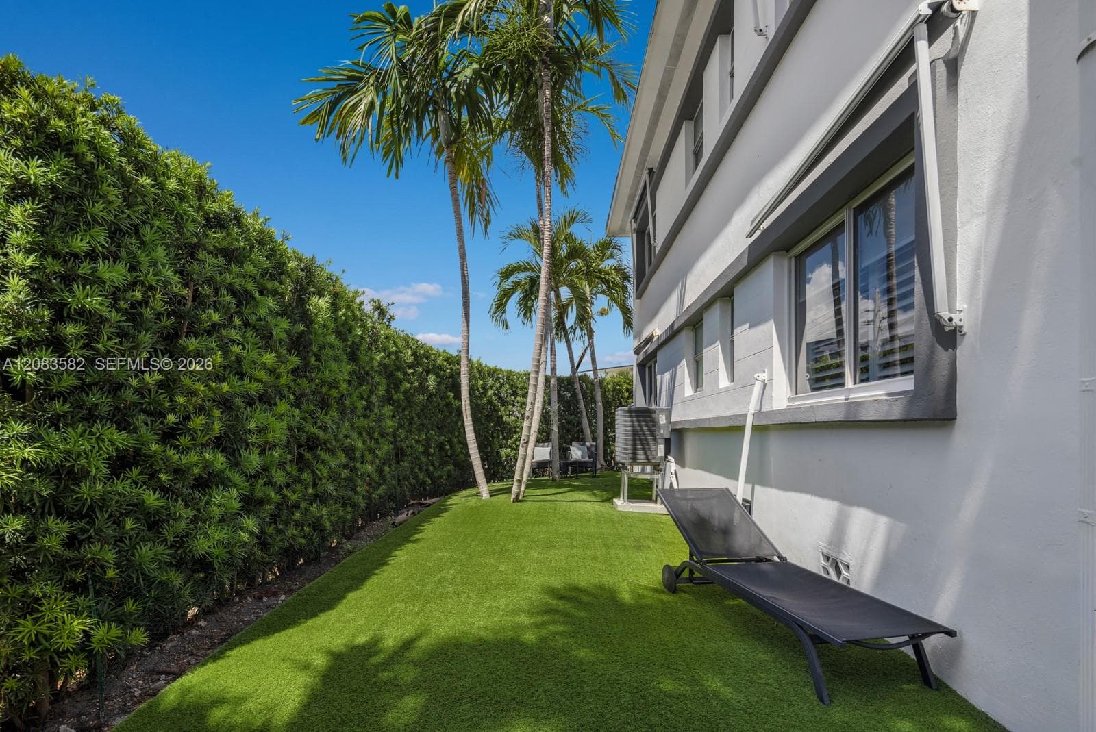 JANE APARTMENTS CONDO · #1 in Miami Beach - Photo 4