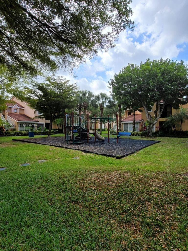 BISCAYNE BEACH CLUB CONDO · #1228 in Miami - Photo 40