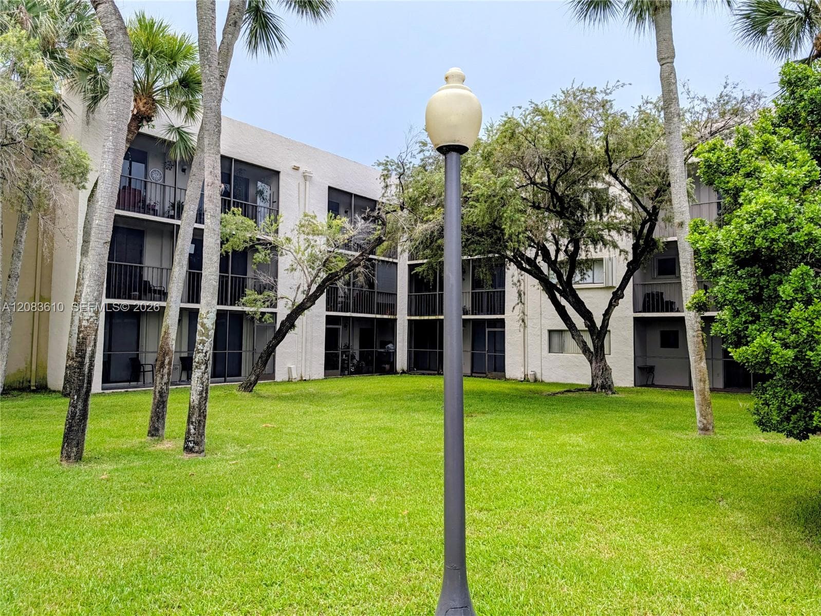 HORIZONS · #123 in Miami - Photo 11