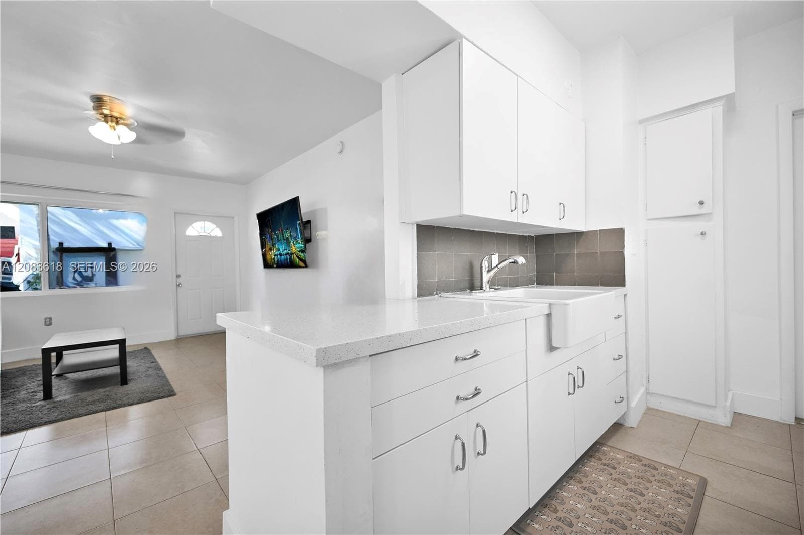 MARSEILLES CONDO · #5 in Miami Beach - Photo 4