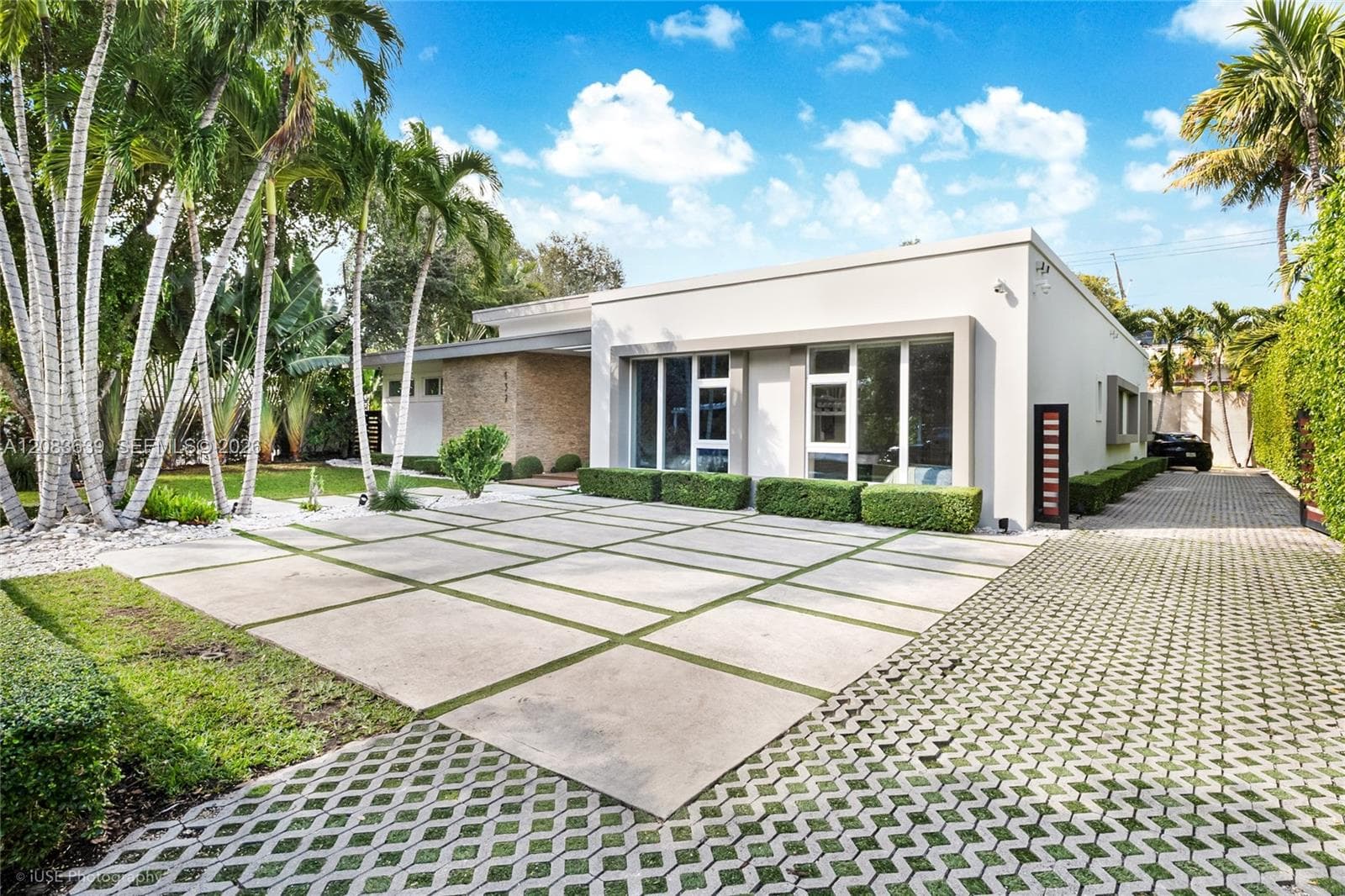 137 W Shore Dr photo 5