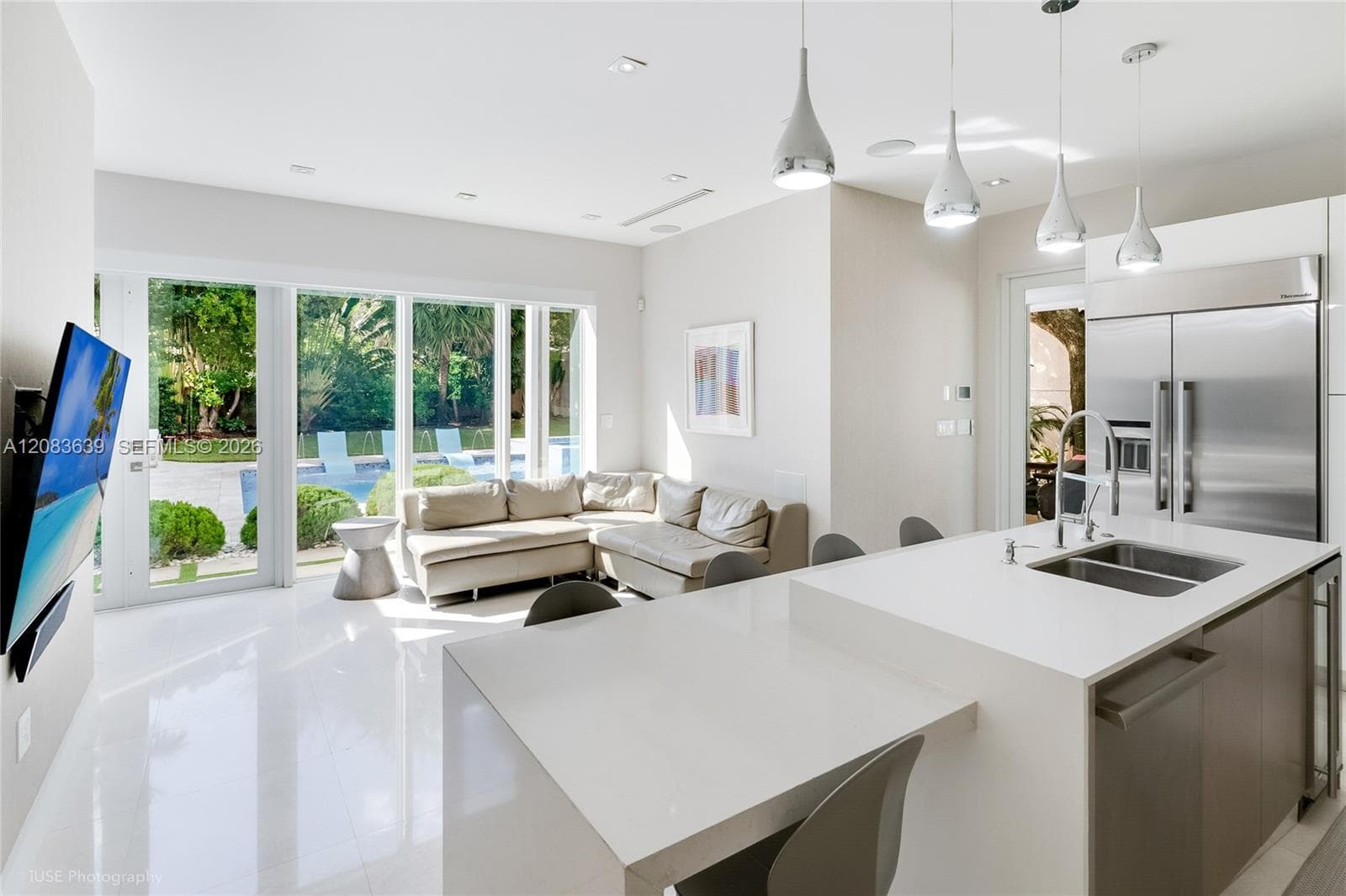137 W Shore Dr photo 14