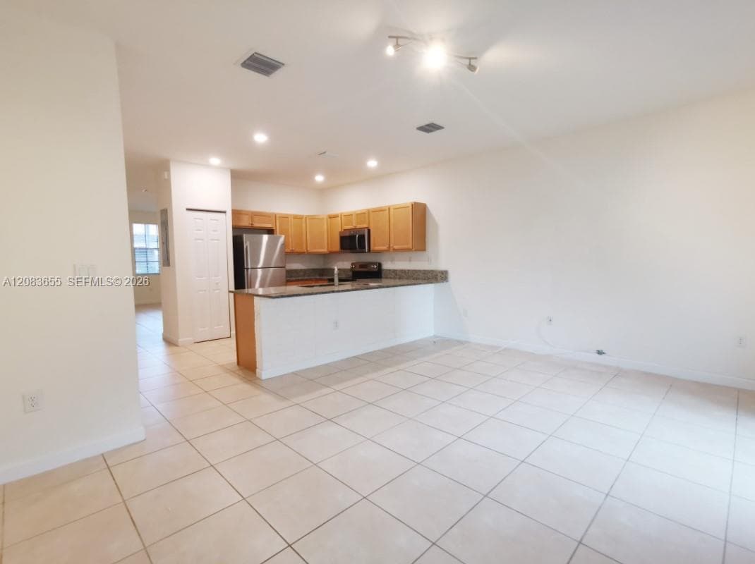 9398 W 32nd Ln #9398 photo 4