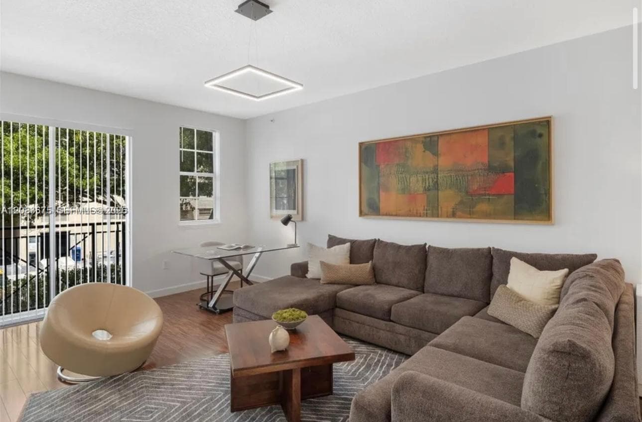 2069 S Ocean Dr #TH8 photo 4