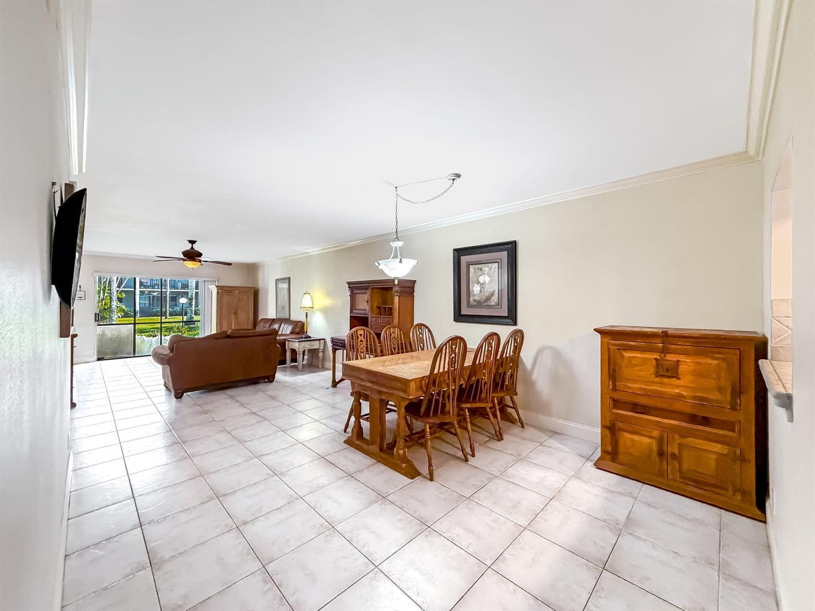 38-web-or-mls-JOY_054695