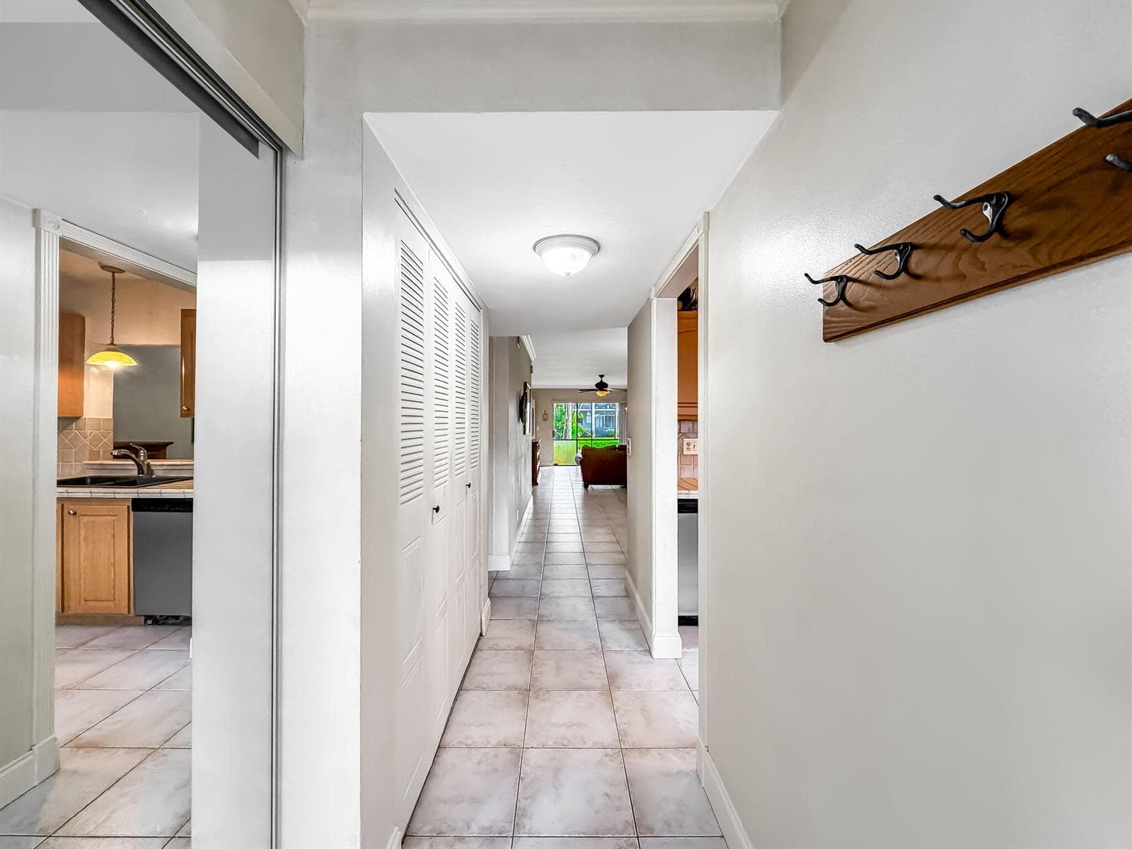27-web-or-mls-JOY_054640