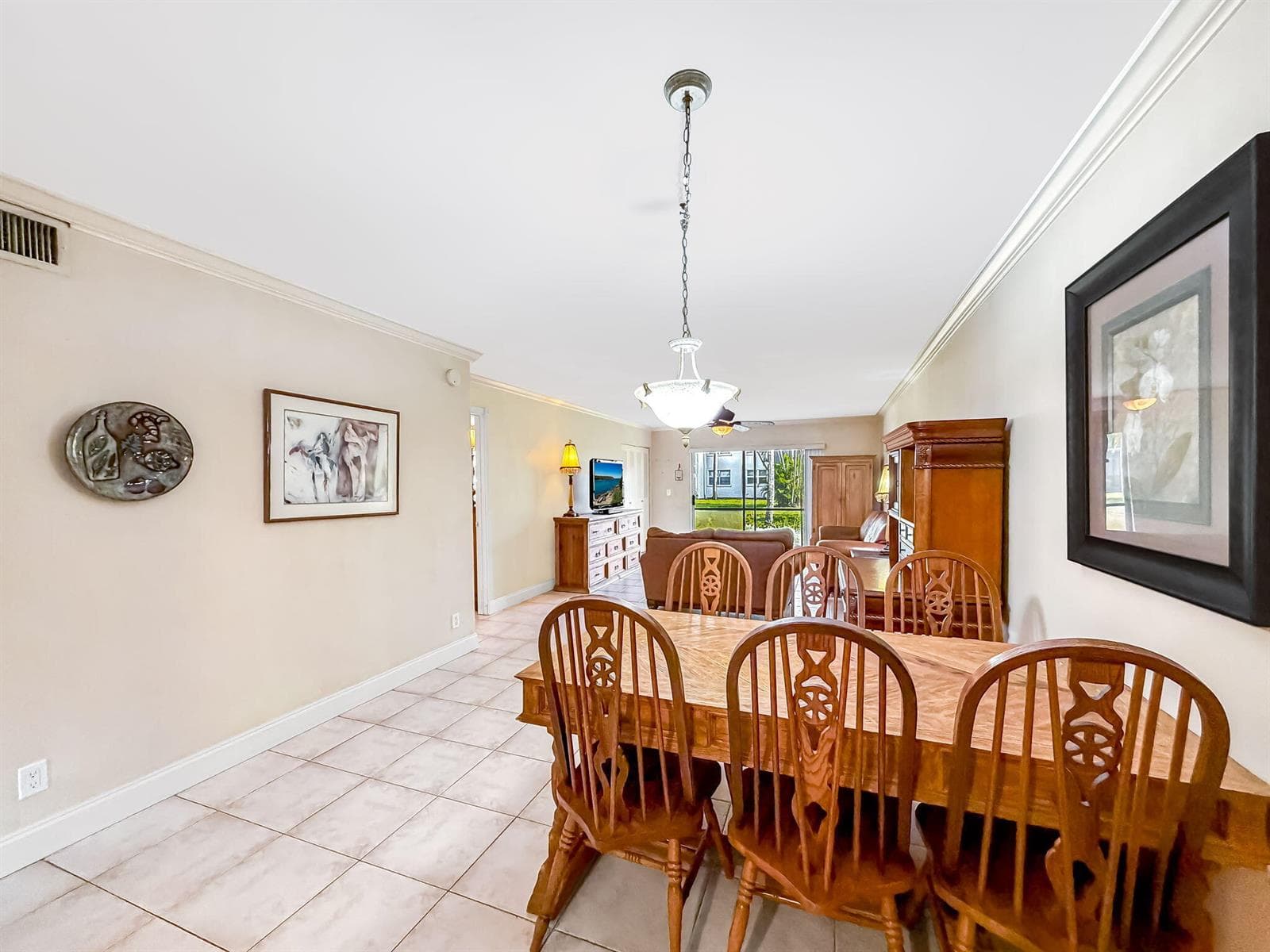 39-web-or-mls-JOY_054700