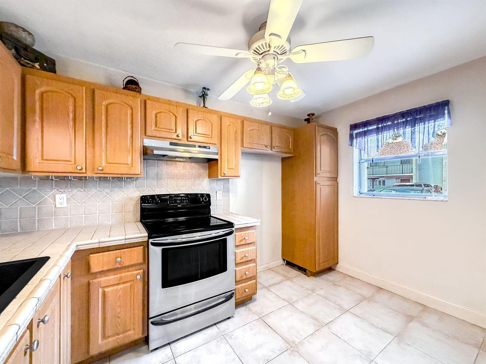 30-web-or-mls-JOY_054655