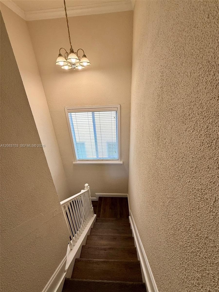 2601 NE 41st Cir photo 20