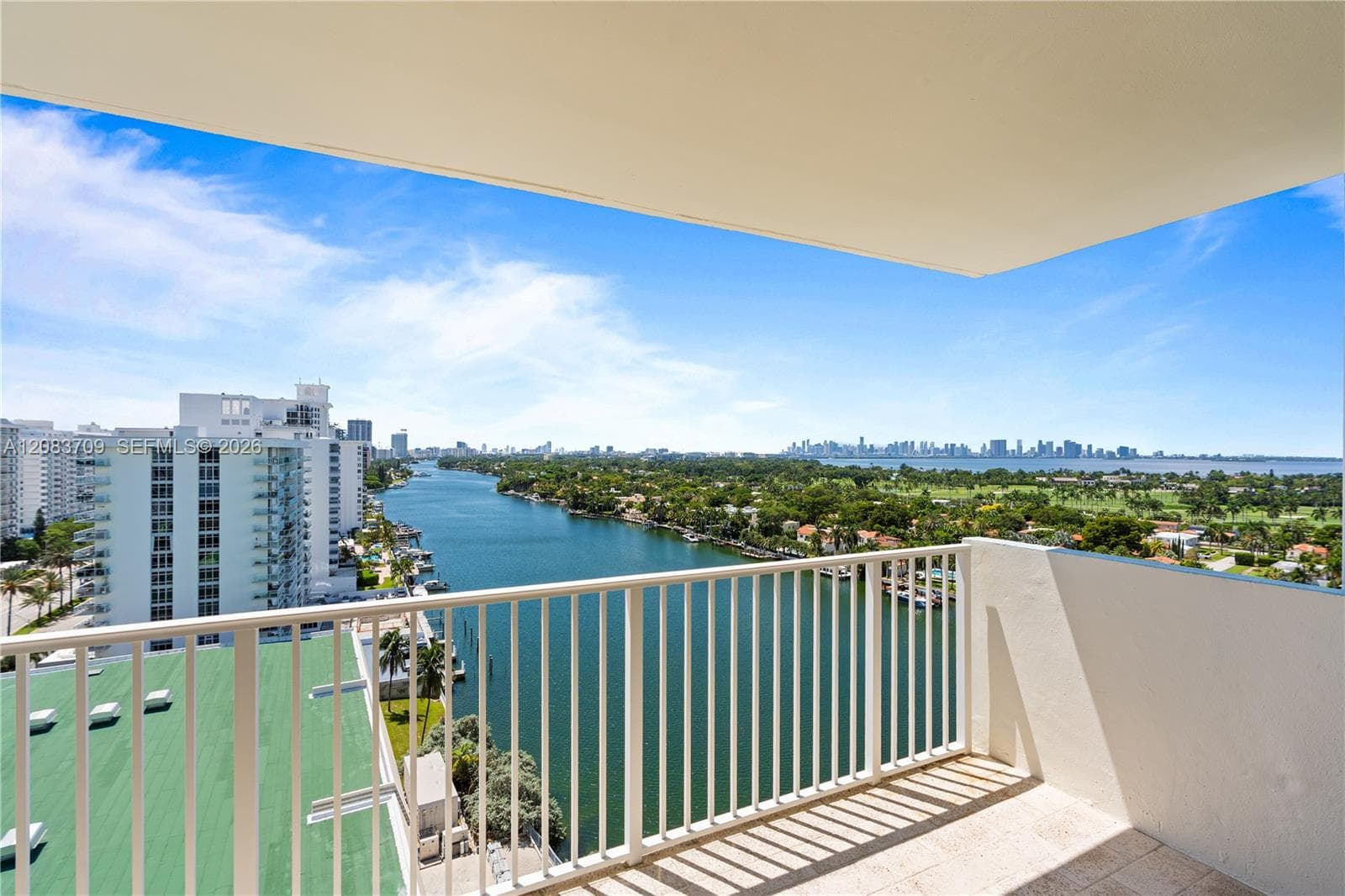 Regency Tower · #15F in Miami Beach - Photo 3