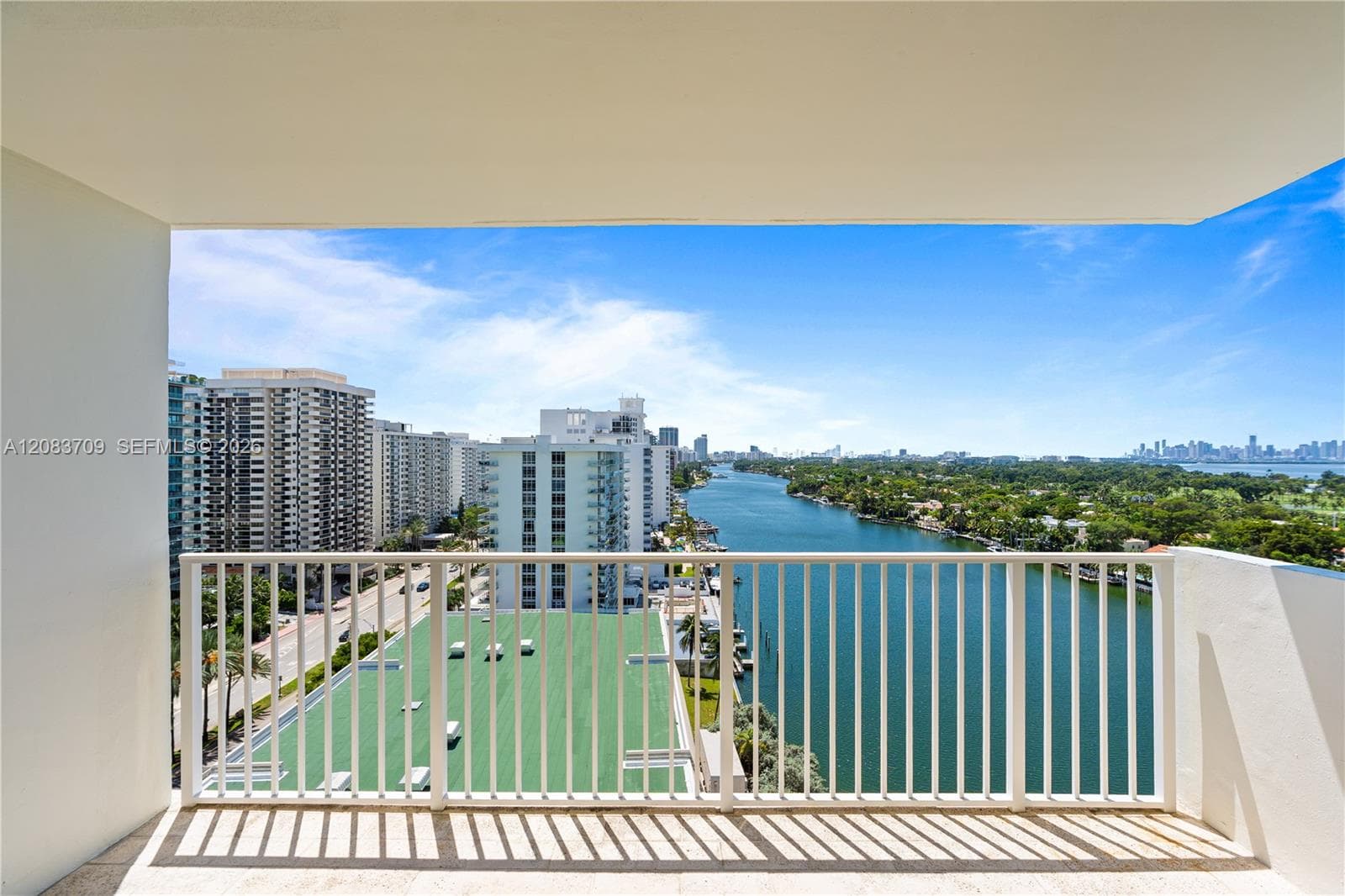 Regency Tower · #15F in Miami Beach - Photo 1