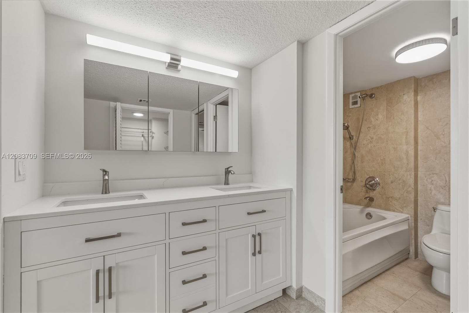 Regency Tower · #15F in Miami Beach - Photo 30