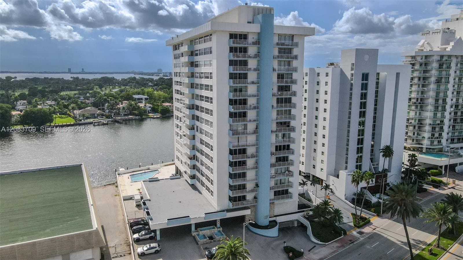 Regency Tower · #15F in Miami Beach - Photo 38