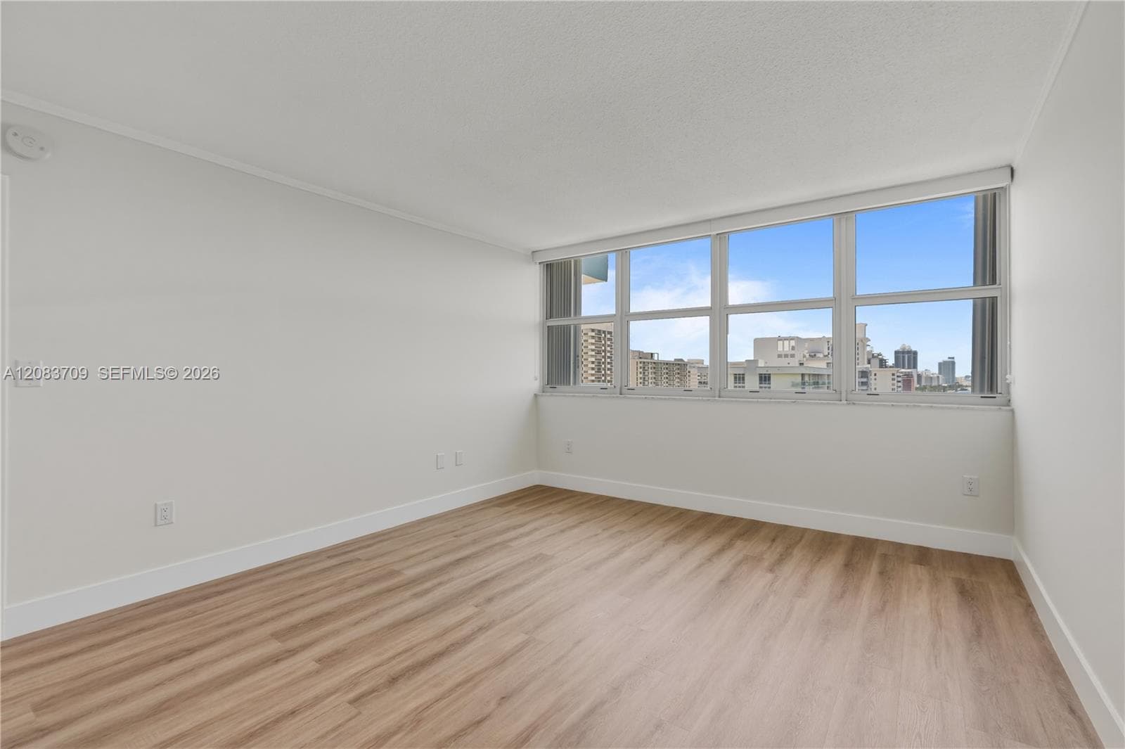 Regency Tower · #15F in Miami Beach - Photo 21