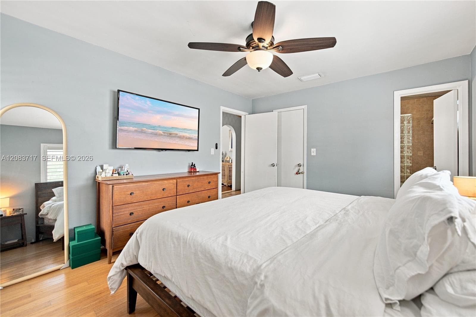 1119 Buchanan St photo 13