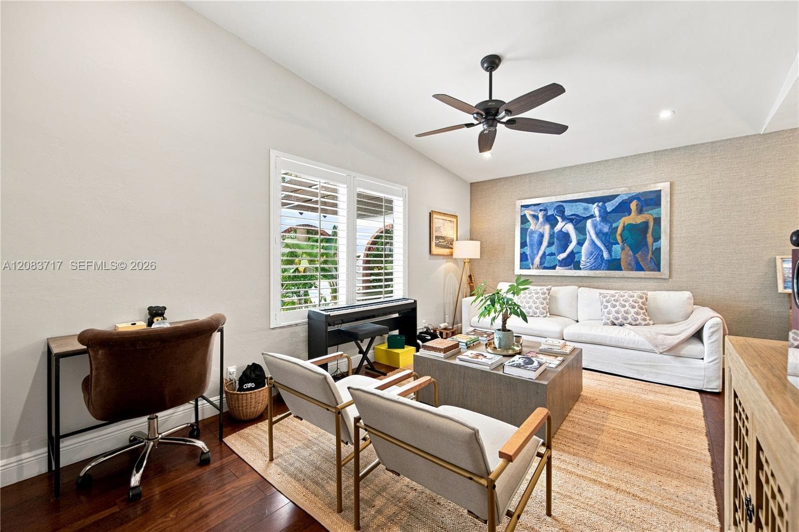 1119 Buchanan St photo 4