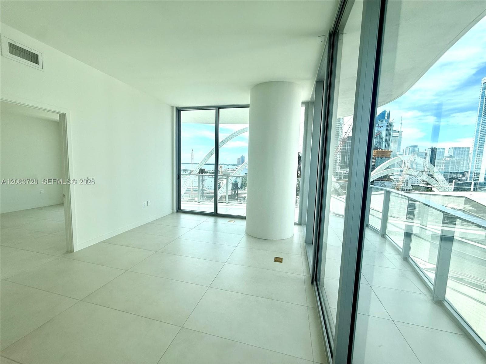 Casa Bella · #1602 in Miami - Photo 9